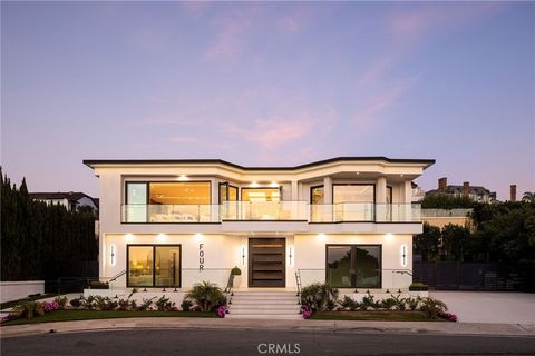 Photo of 4 Narbonne, Newport Beach, CA 92660 (MLS # OC26067249)