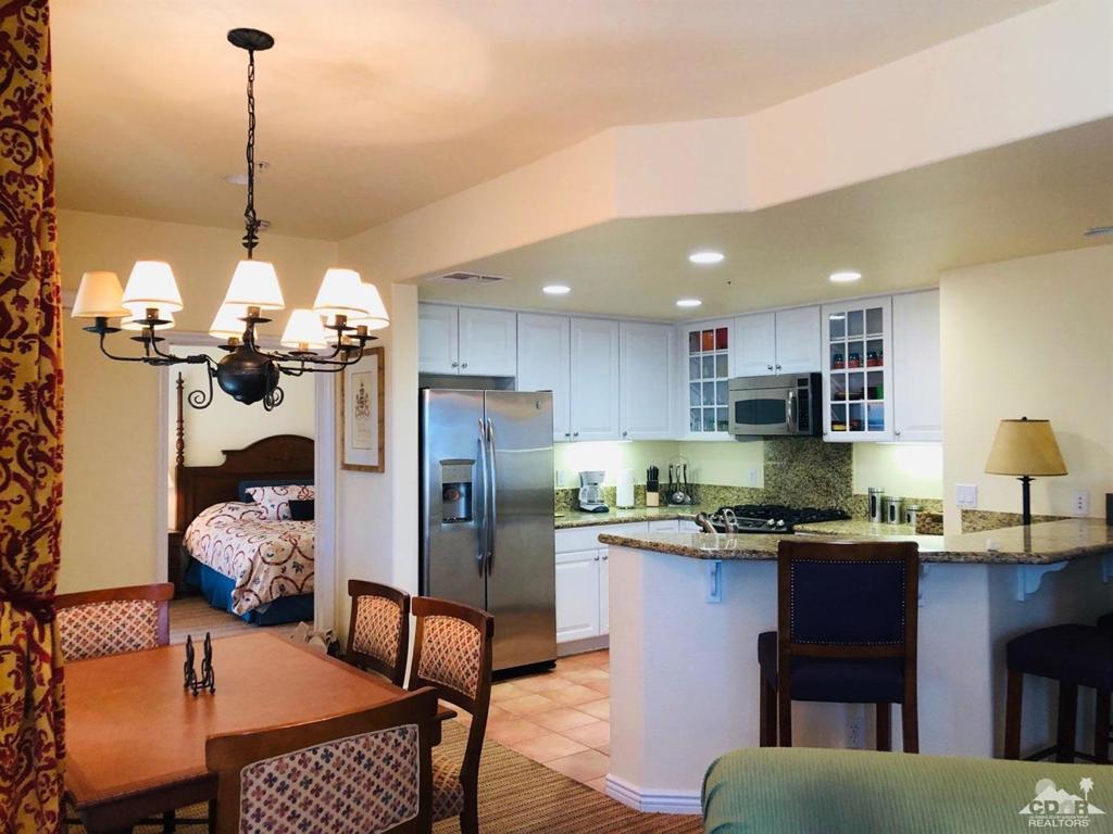 LQ Desert Villas - Residential Lease