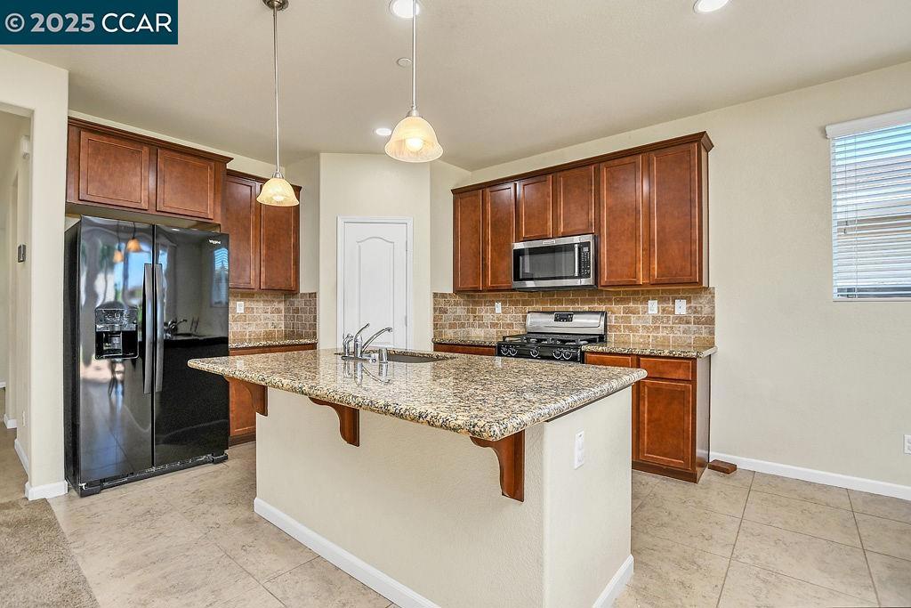 SUMMERLAKE - Residential