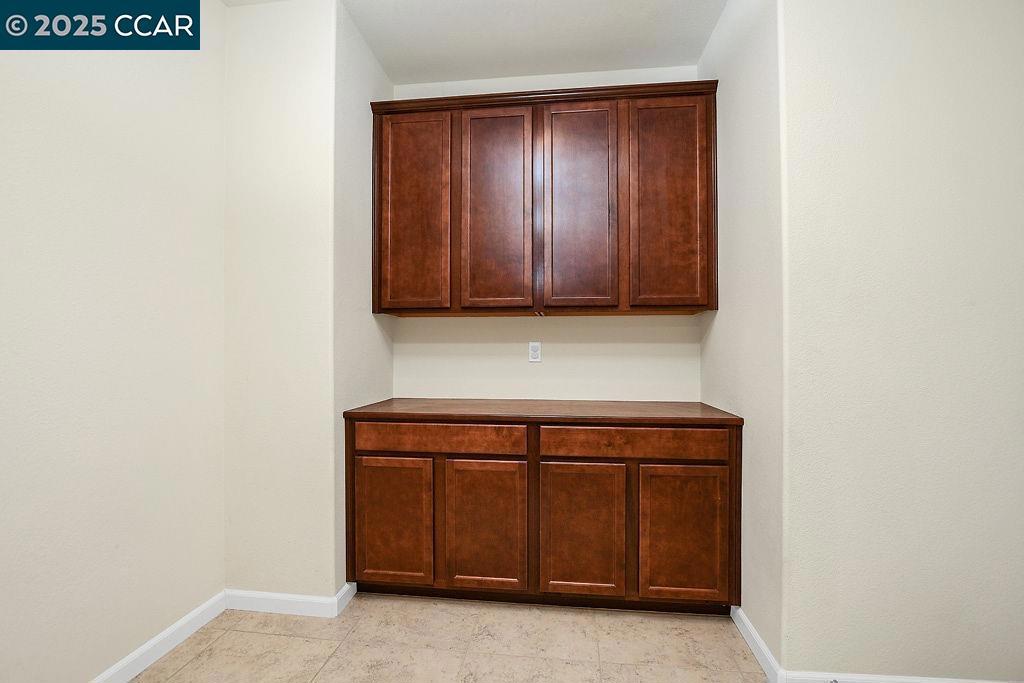 SUMMERLAKE - Residential