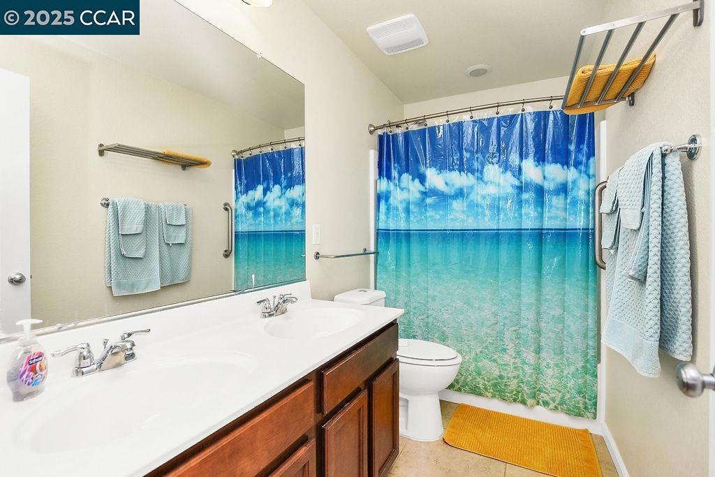 SUMMERLAKE - Residential