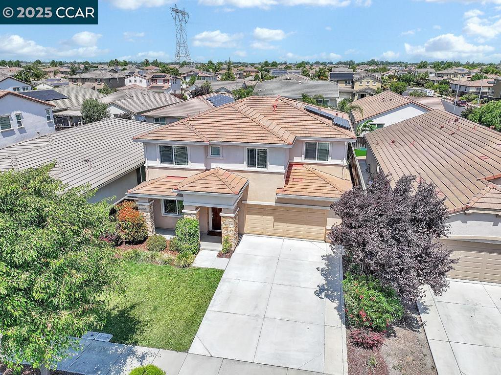 SUMMERLAKE - Residential