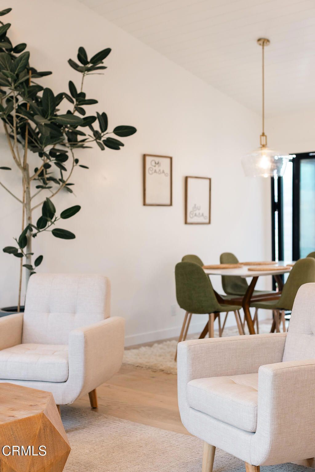 Photo of 1405 Limu Drive, Carpinteria, CA 93013 (MLS # V1-33277)