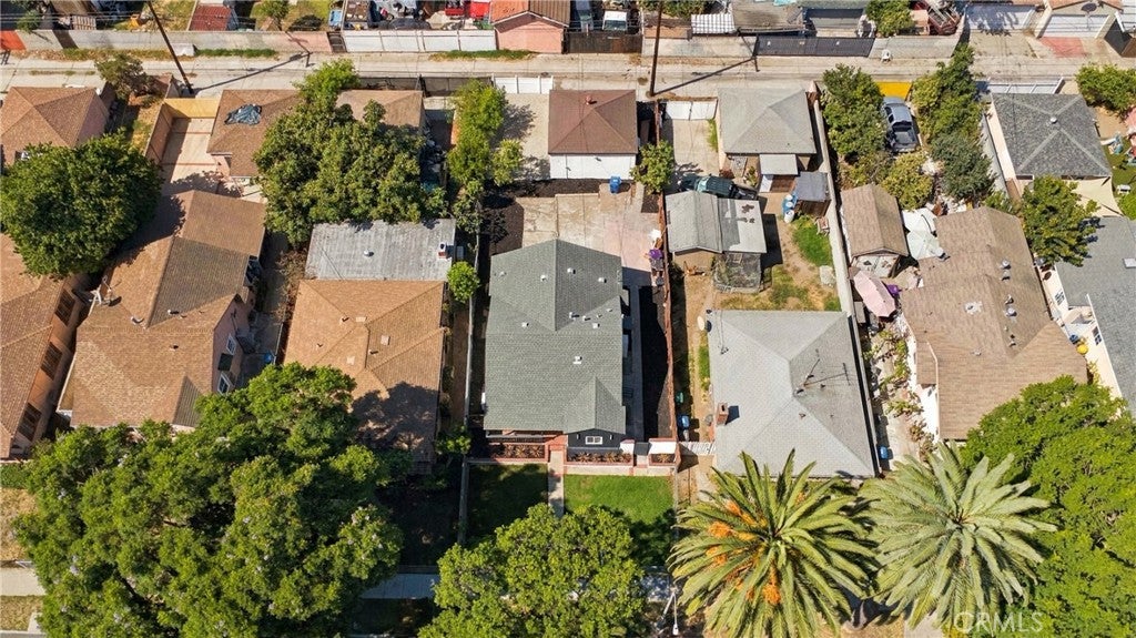 2435 Gale Ave