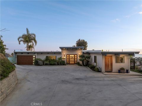 186 N Kalorama Ventura CA 93001