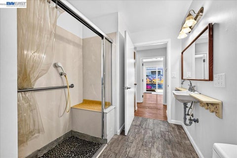 Tiny photo for 4516 Edwards Ln LN, Castro Valley, CA 94546 (MLS # 41142190)