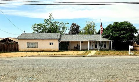 Photo of 13426 4th St, Yucaipa, CA 92399 (MLS # IV26084555)