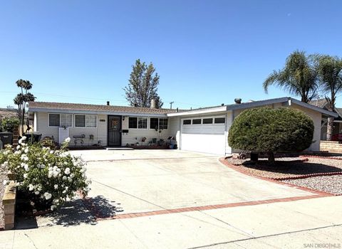 Photo of 12923 Slack Street ST, Poway, CA 92064 (MLS # 260015475SD)