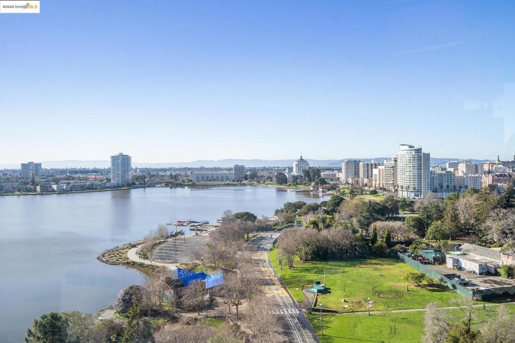 LAKE MERRITT - Residential