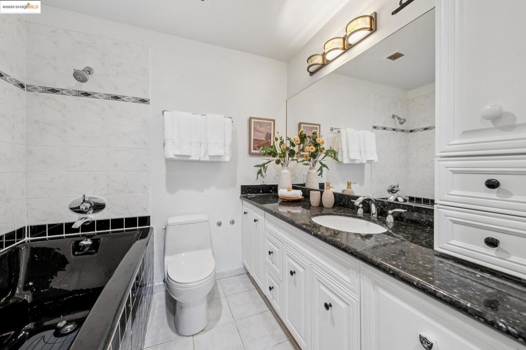 LAKE MERRITT - Residential