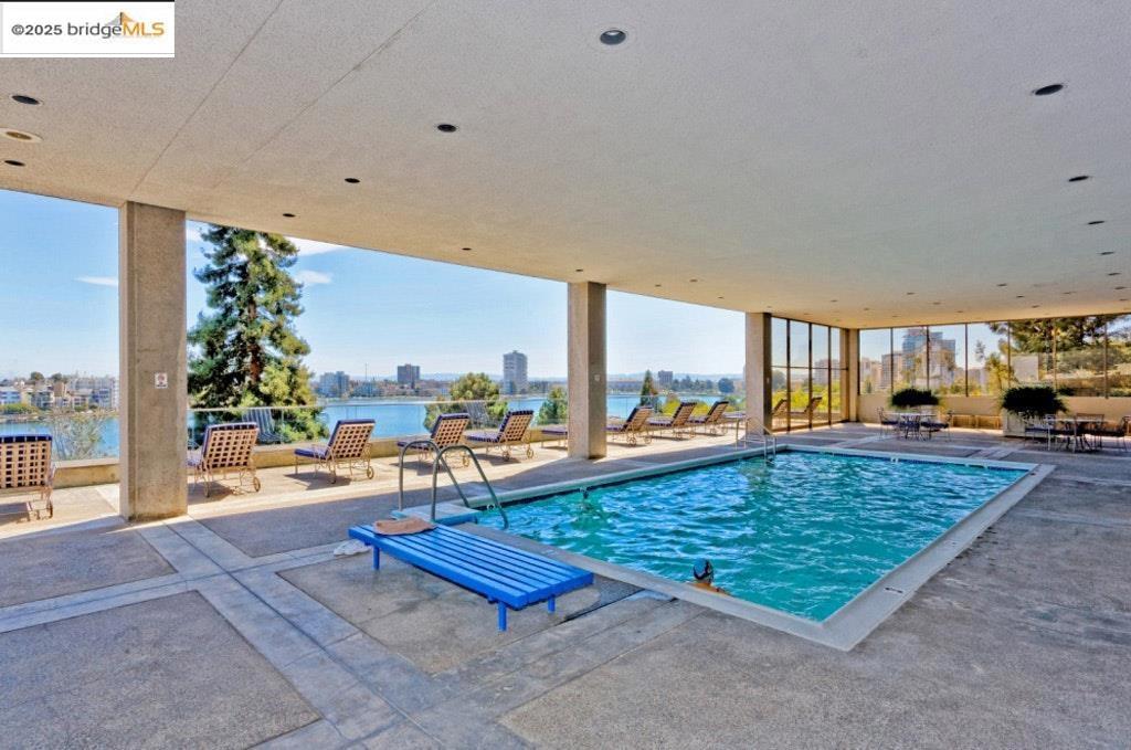 LAKE MERRITT - Residential