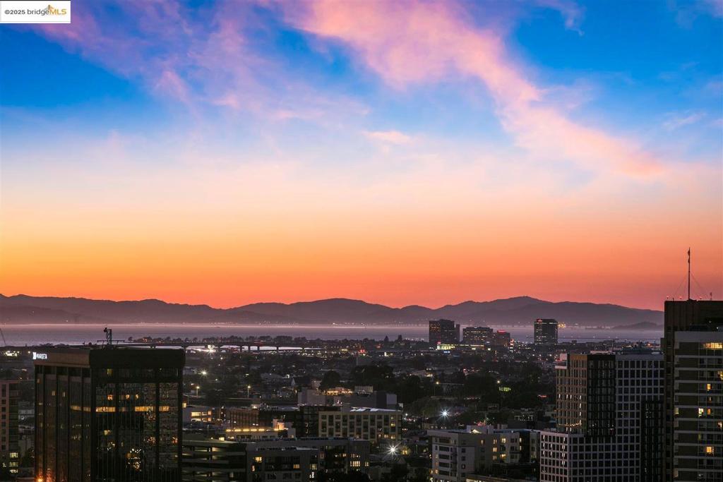 LAKE MERRITT - Residential