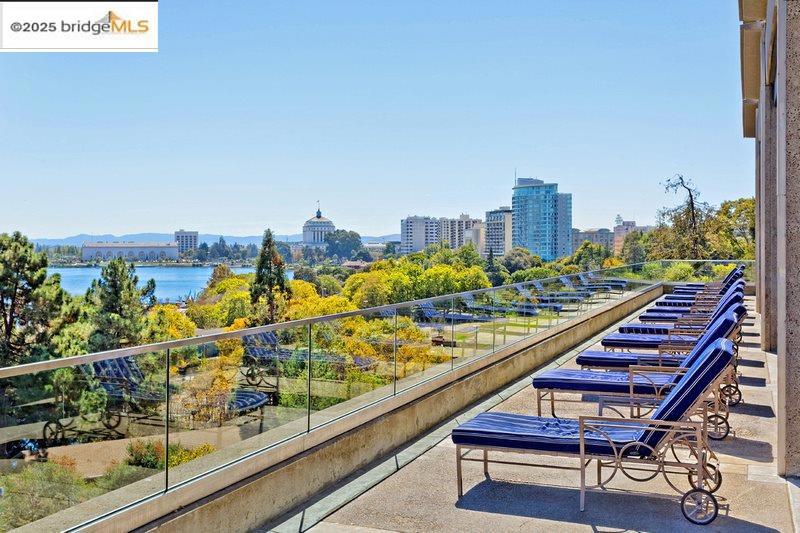 LAKE MERRITT - Residential