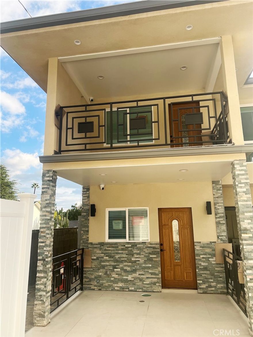 BRAND NEW Construction! This unique 2 level ADU is 1200 sqft  has 3 Bedroom and 2 Bath. Brand New Appliances, including washer and dryer. Move in ready.