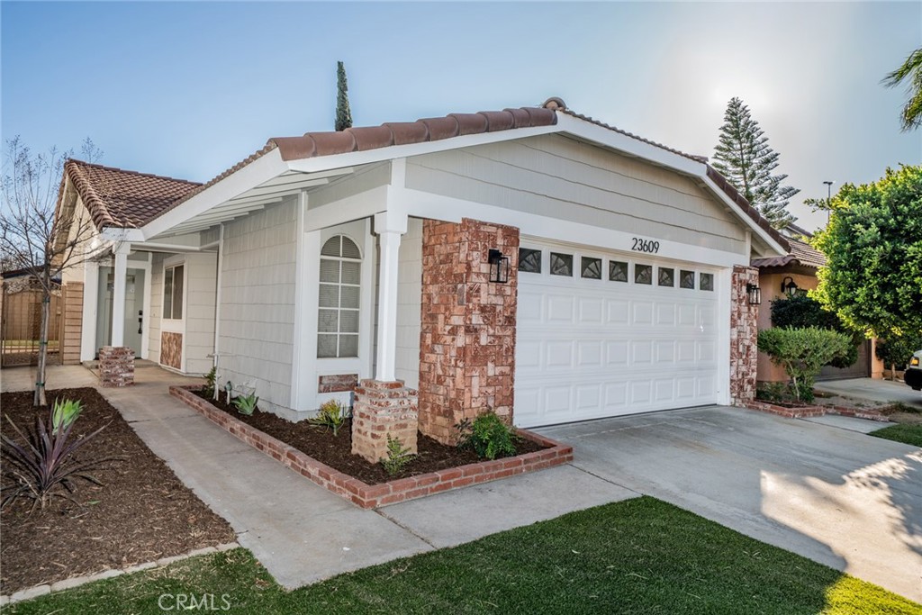 23609 Candle Shoe Court