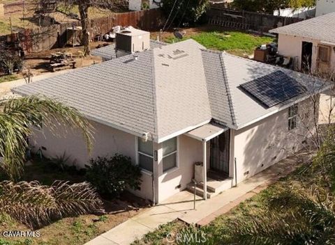 Photo of 4007 Phaffle Dr, Bakersfield, CA 93309 (MLS # SR26047922)