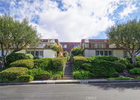 Photo of 71 Cresta Verde Drive, Rolling Hills Estates, CA 90274 (MLS # PV25225409)