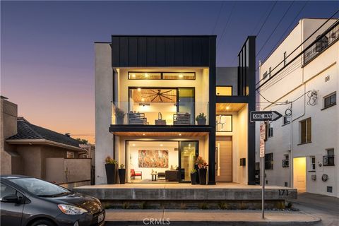 171 Savona Walk Long Beach CA 90803
