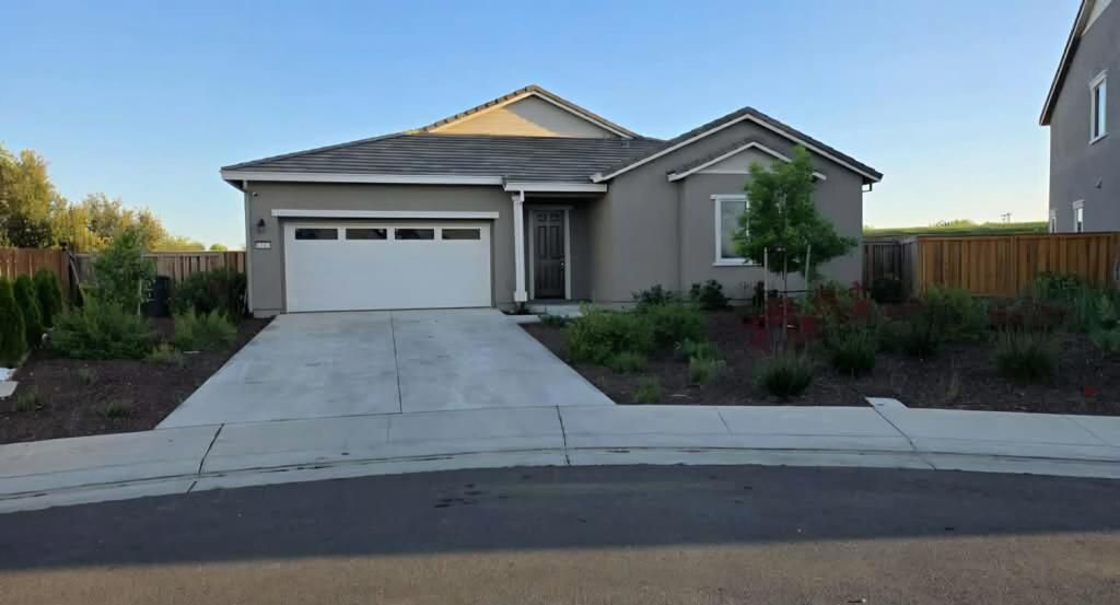 Photo of 1549 Base Court, Dixon, CA 95620 (MLS # ML82043608)