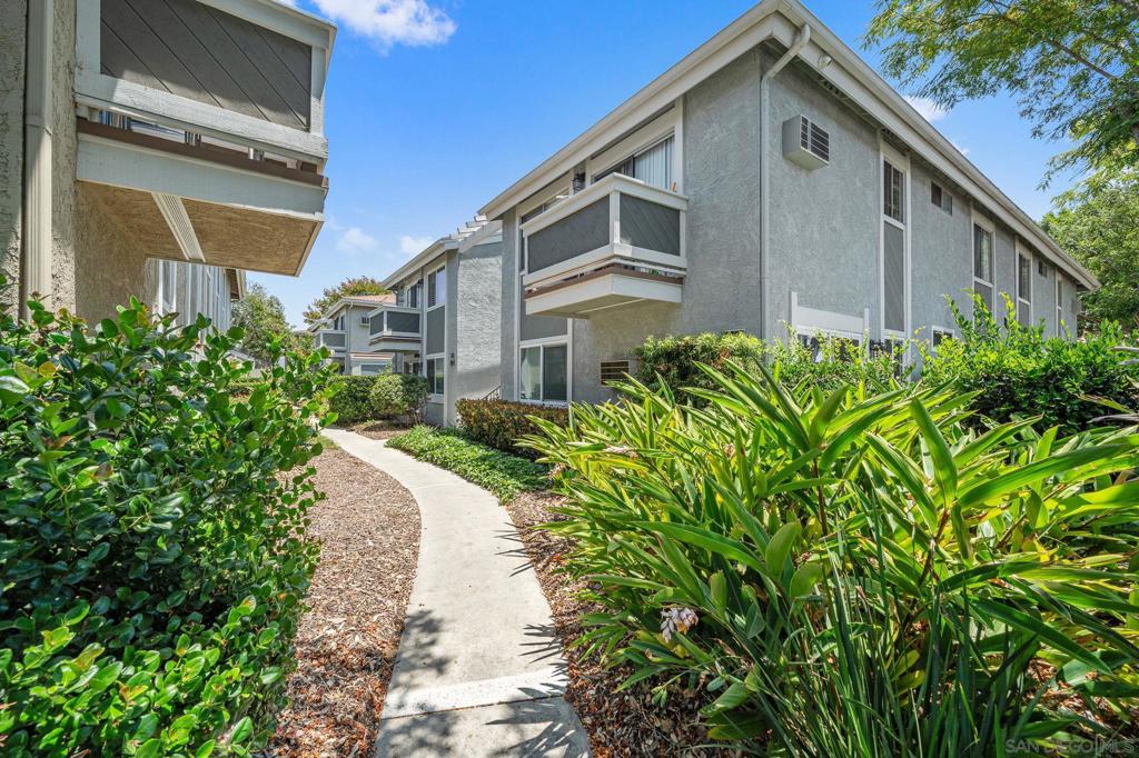 11175 Kelowna Rd Unit 3
