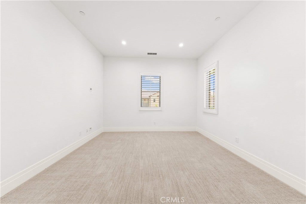 234 Coal Mine, Irvine CA 92602 - Photo 37