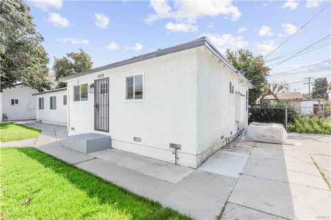 Photo of 6525 Ajax Avenue, Bell Gardens, CA 90201 (MLS # DW26036778)