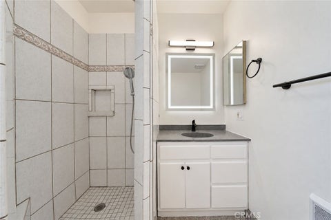 Tiny photo for 4333 Mcnab AVE, Lakewood, CA 90713 (MLS # OC26222896)