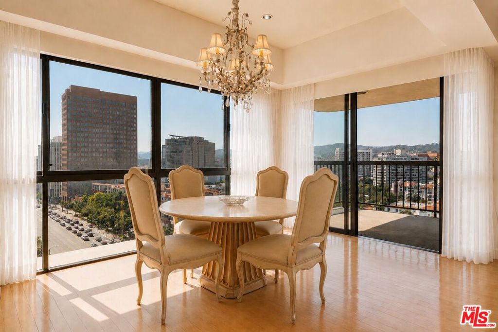 10790 Wilshire Boulevard 1001