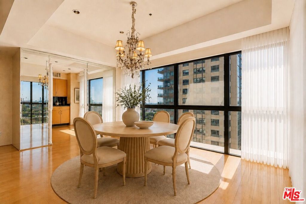 10790 Wilshire Boulevard 1001