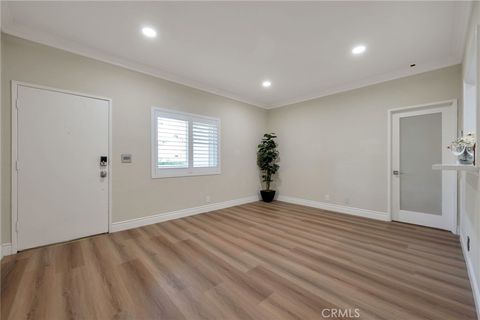 Tiny photo for 4 Gavilan #170, Rancho Santa Margarita, CA 92688 (MLS # SB25073111)