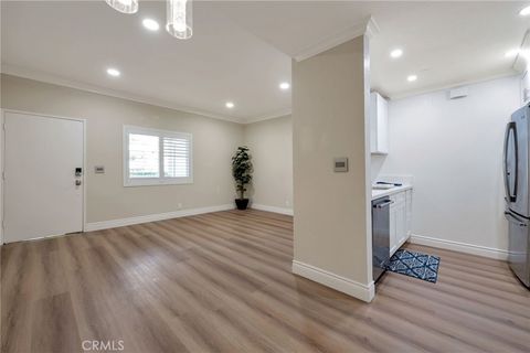 Tiny photo for 4 Gavilan #170, Rancho Santa Margarita, CA 92688 (MLS # SB25073111)