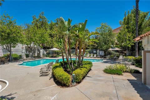 Tiny photo for 4 Gavilan #170, Rancho Santa Margarita, CA 92688 (MLS # SB25073111)