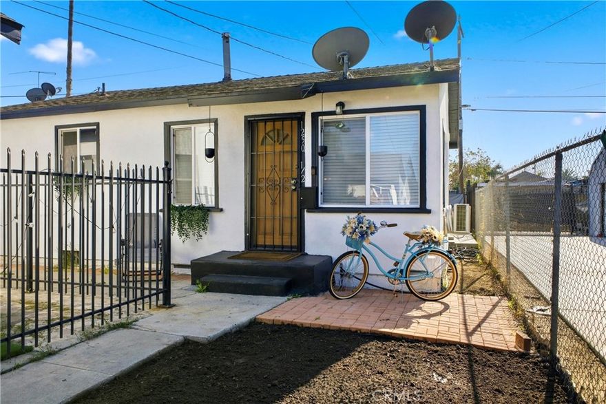Charming single-family home on the Westside, located only 10 minutes from SoFi Stadium. An ideal condo alternative with no HOA fees, three parking spots, and an extended front yard offering ample space for gardening or outdoor enjoyment. This upgraded 2-bedroom, 2-bath residence is exceptionally clean, turnkey, and ready for its next owner. The address is 1250 1/2 w 87th St Los Angeles.