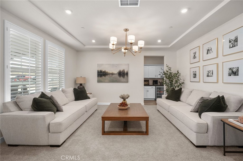 16155 New Canaan