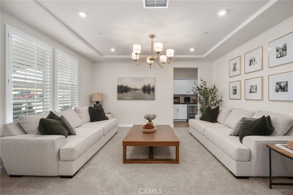 16155 New Canaan