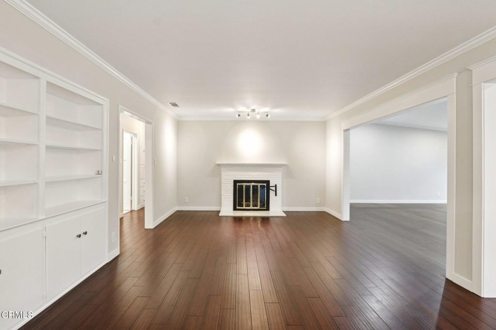 1255 Oak Circle Drive