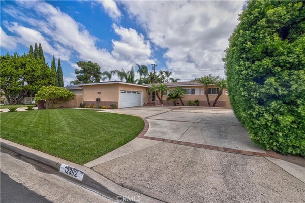 12392 MORRIE LN, GARDEN GROVE, CA 92840 - Image f67c3d925dd0ed9c09af8259e4e1298f/1136769