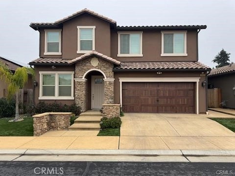Photo of 1645 E Benvenuto DR, Fresno, CA 93730 (MLS # SR26222096)