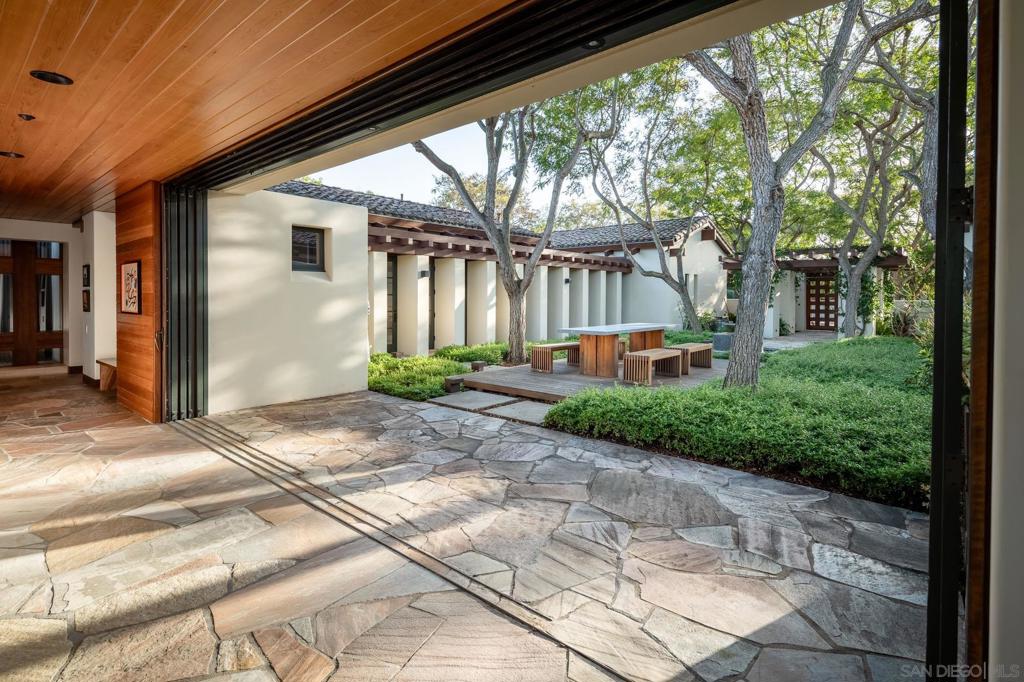 Rancho Santa Fe - Residential