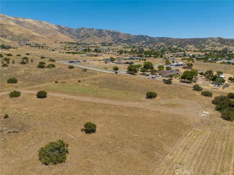 Photo of 2 Hannah Ct Shannondale, Acton, CA 93510 (MLS # SR26050699)