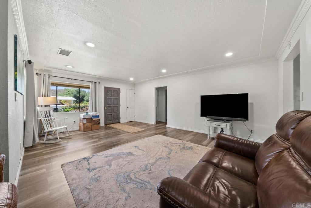 13256 Lindo Lane
