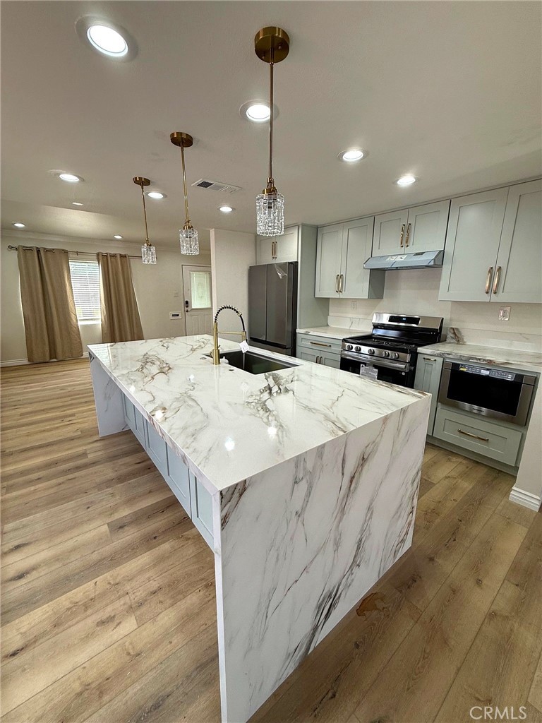 417 N Vernon