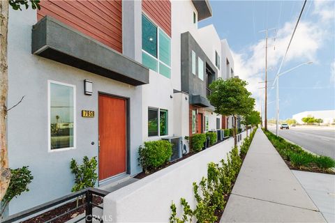 7958 Telegraph Road Downey CA 90240