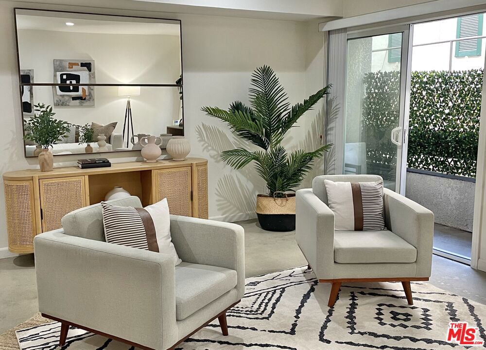 10627 Ashton Avenue 103