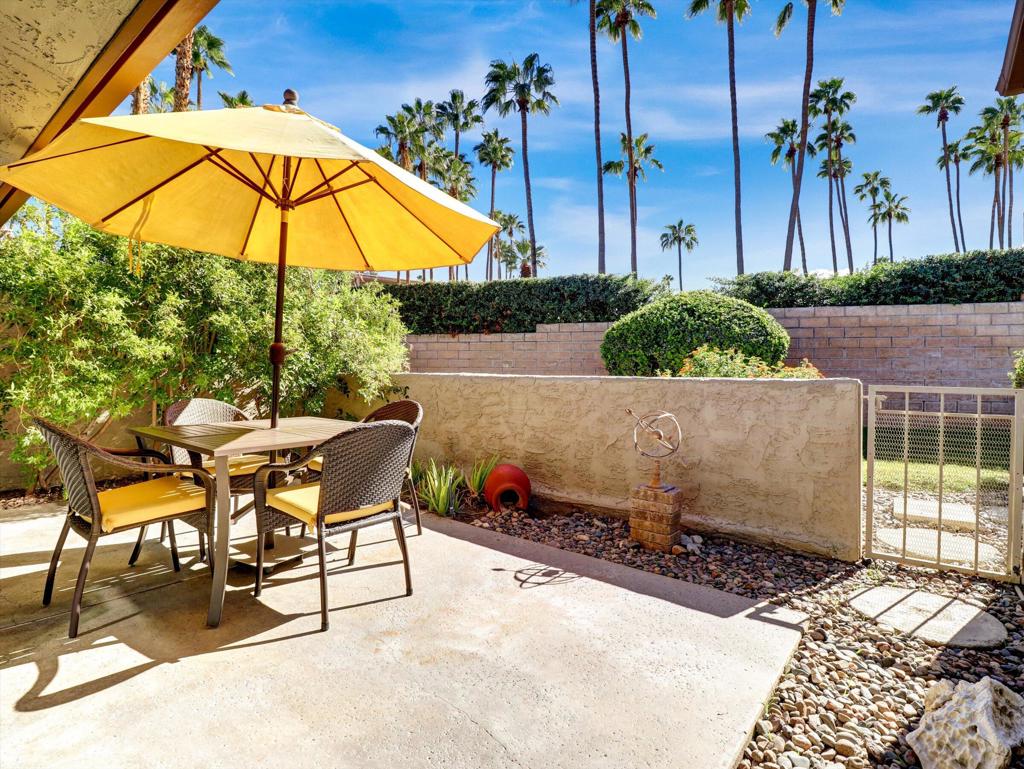 Saddlerock Estates - Residential