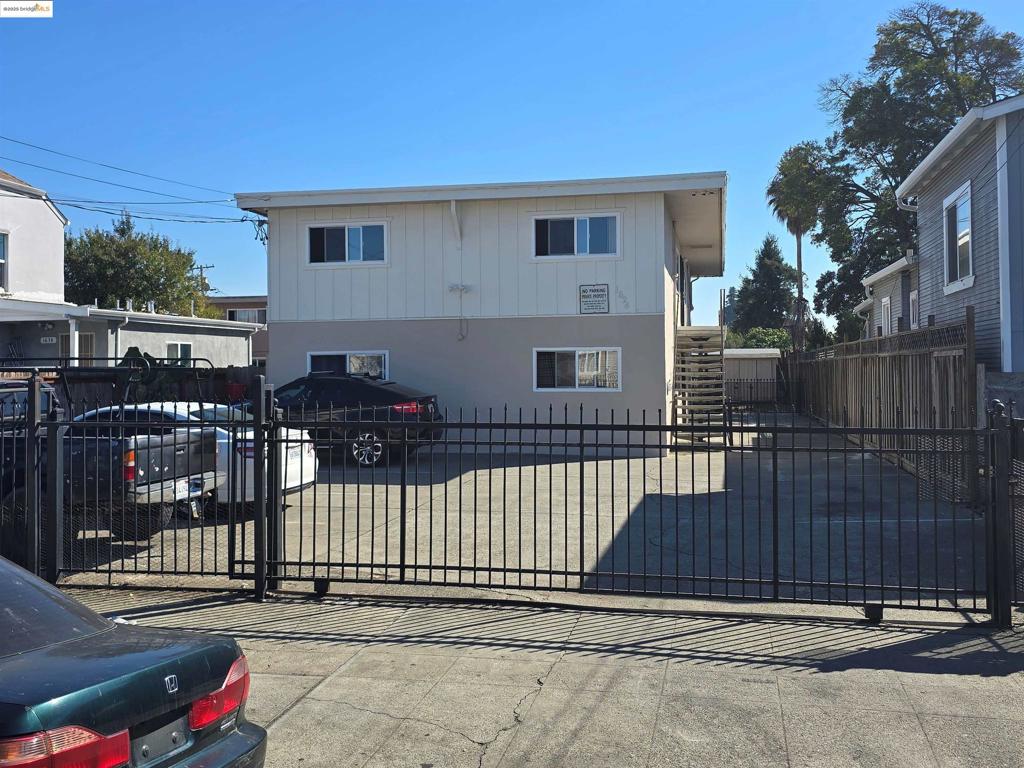 E OAKLAND - Residential Income