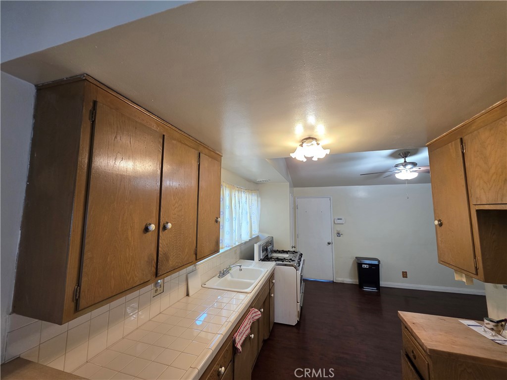 10141 Brockway Street