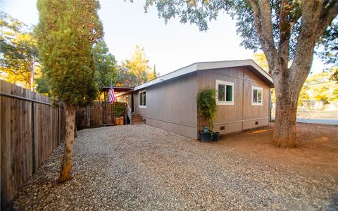 Photo of 15894 35th Avenue, Clearlake, CA 95422 (MLS # LC25190929) Photo of 15894 35th Avenue, Clearlake, CA 95422 (MLS # LC25190929)