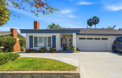 635 Plumer St, Costa Mesa, CA 92627 - MLS#: OC26097642