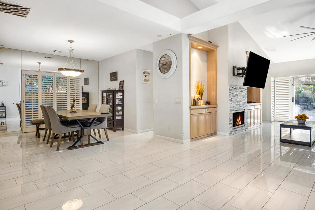 Bella Vista - Residential